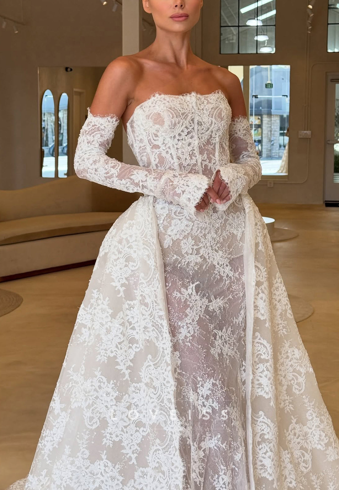 Straight Across Lace Appliques Sheath Wedding Dress