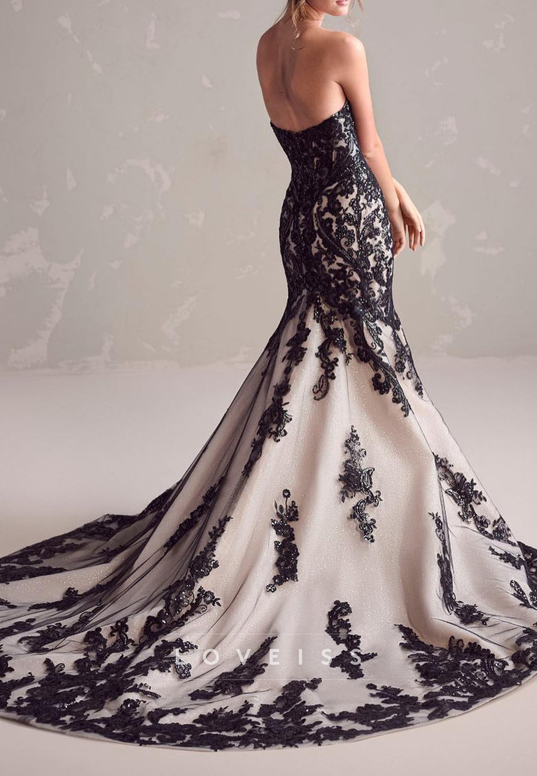 Straight Across Sequins Appliques Mermaid Wedding Dress
