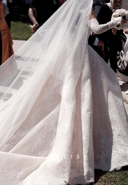 Straight Across Sleeveless Appliques Lace A-Line Wedding Dress