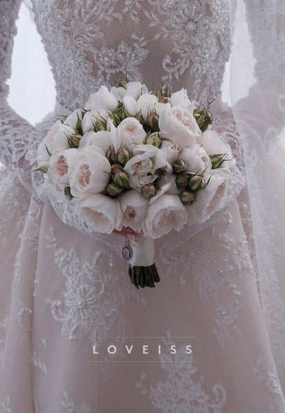 Straight Across Sleeveless Appliques Lace A-Line Wedding Dress