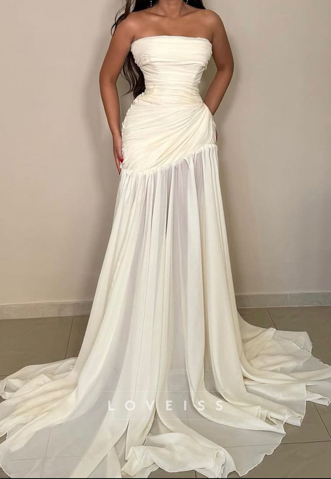 Straight Across Sleeveless Pleated A-Line Formal Dress