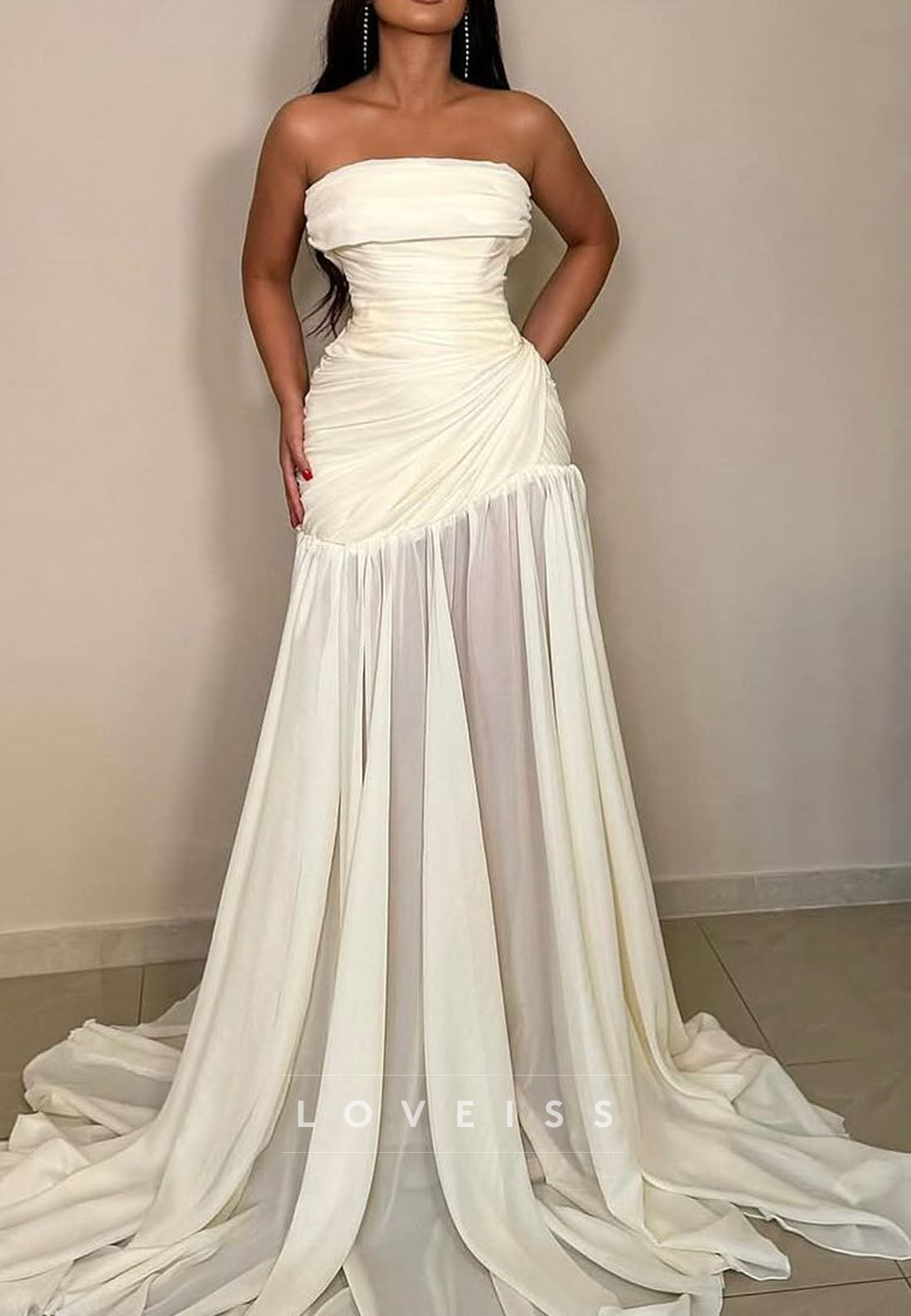 Straight Across Sleeveless Pleated A-Line Formal Dress