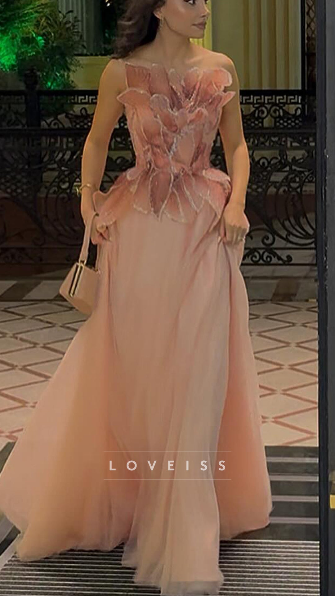 Strapless 3D Floral Appliques Beaded A-Line Evening Dress