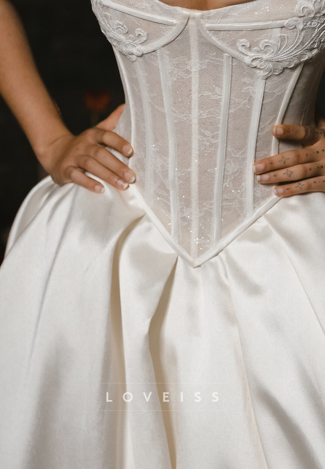 Sweetheart Appliques Sleek Satin A-Line Wedding Dress