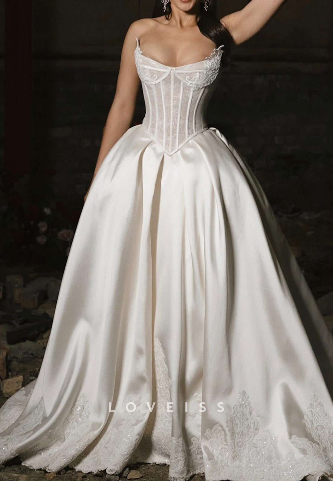 Sweetheart Appliques Sleek Satin A-Line Wedding Dress