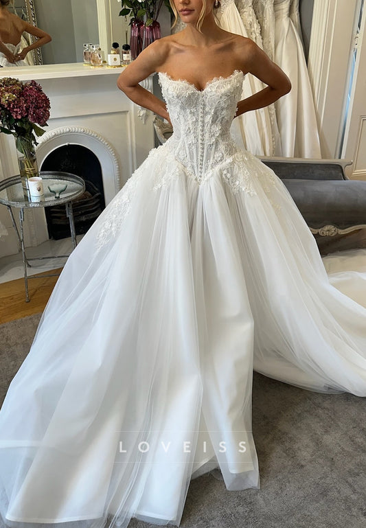 Sweetheart Appliques Tulle A-Line Wedding Dress