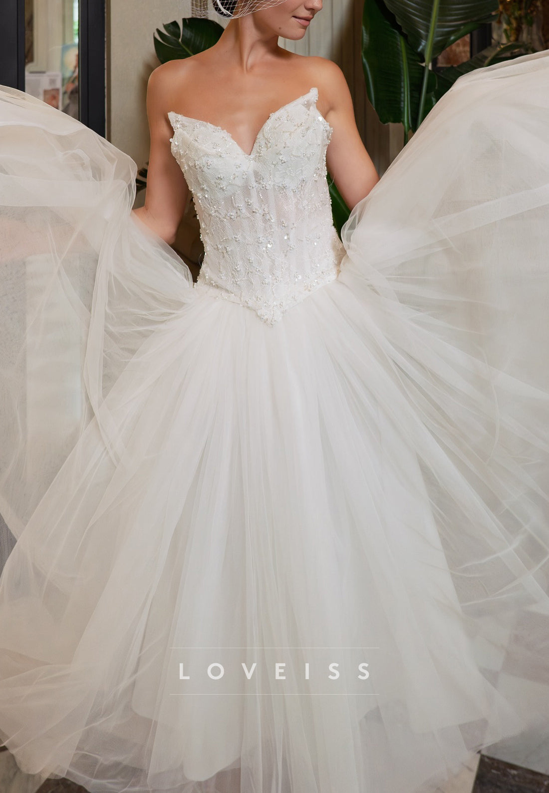 Sweetheart Beaded Corset Tulle Midi Wedding Dress