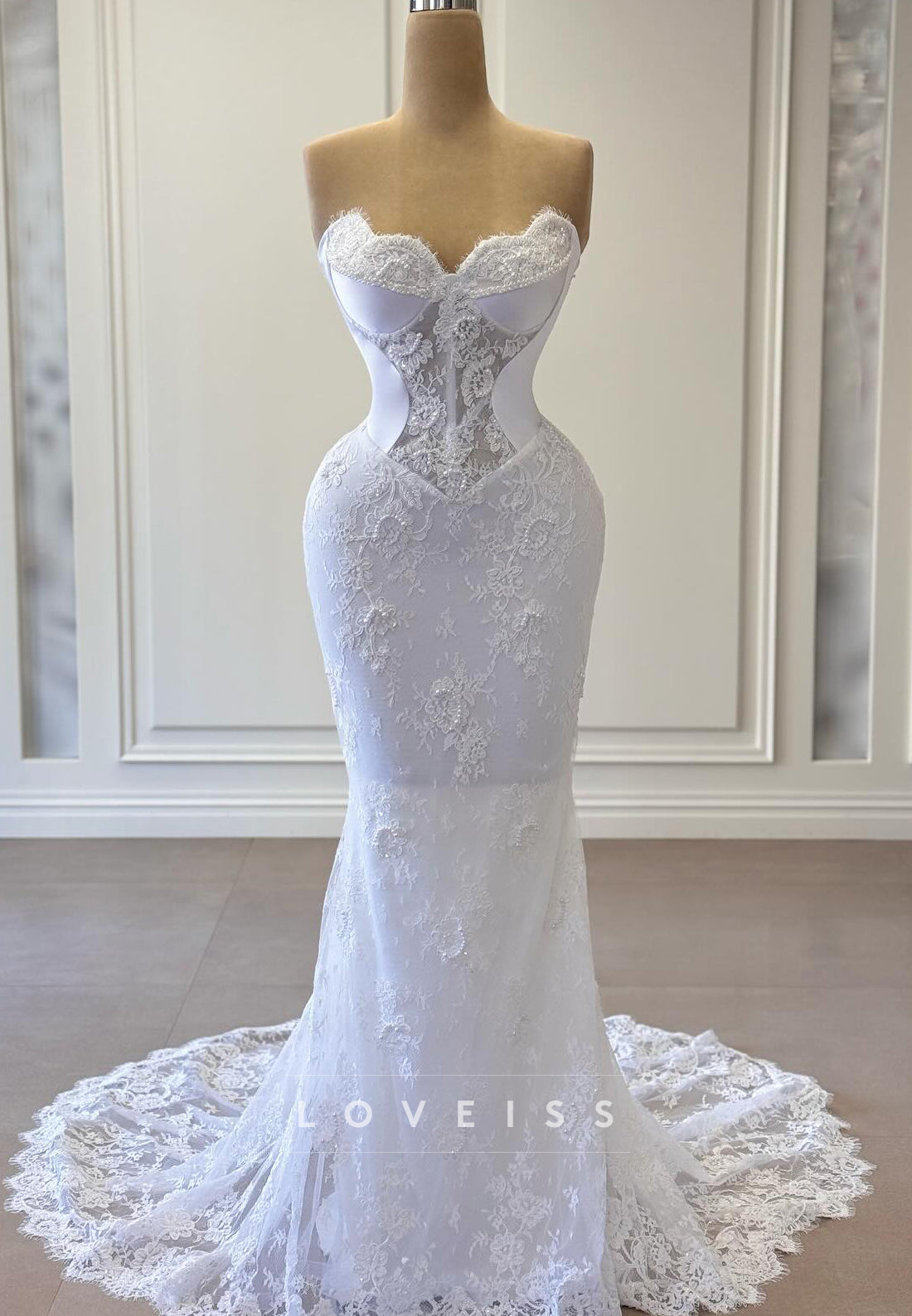 Sweetheart Detachable Train Appliques Mermaid Wedding Dress