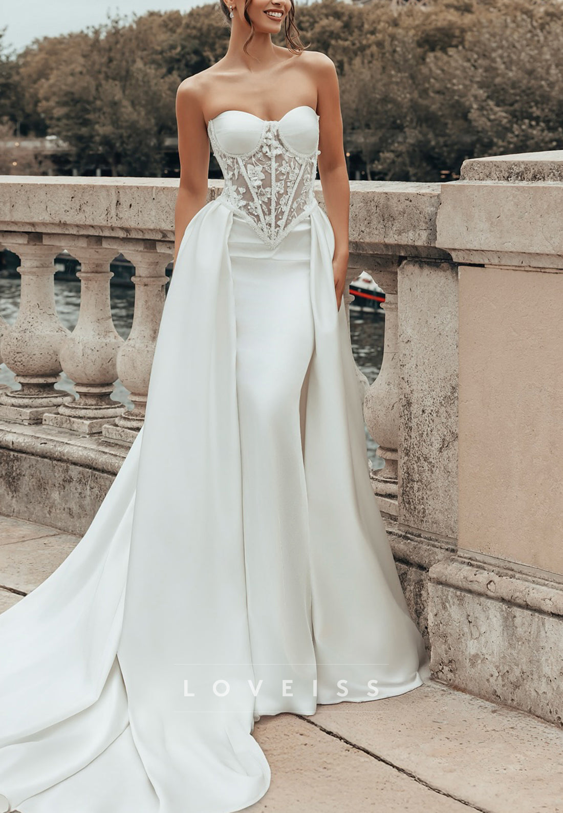 Sweetheart Detachable Train Appliques Mermaid Wedding Dress