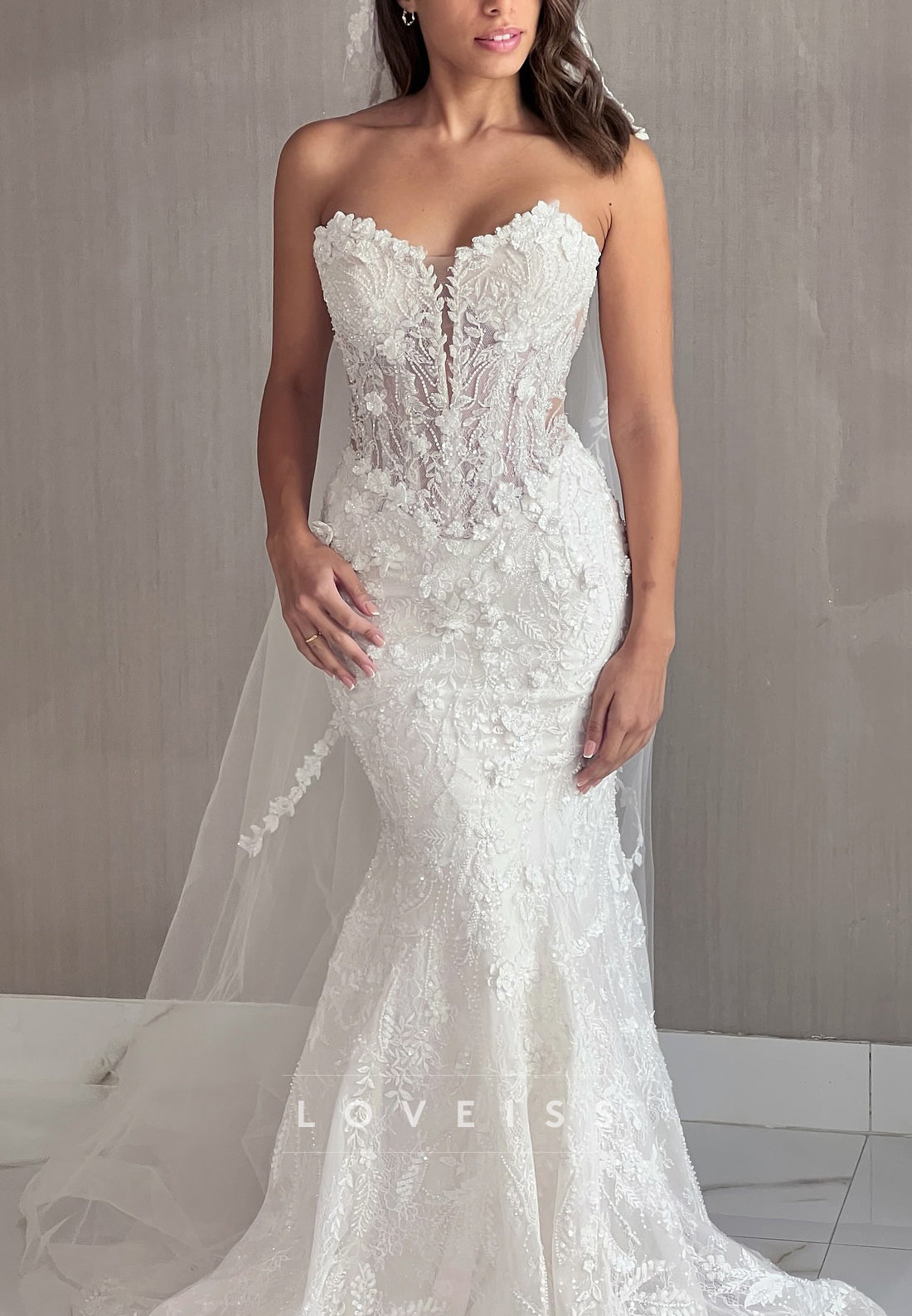 Sweetheart Detachable Train Floral Appliques Mermaid Wedding Dress
