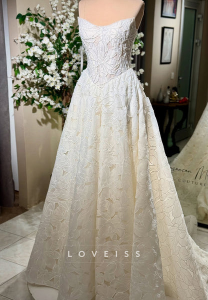 Sweetheart Floral Appliques Sleeveless A-Line Wedding Dress