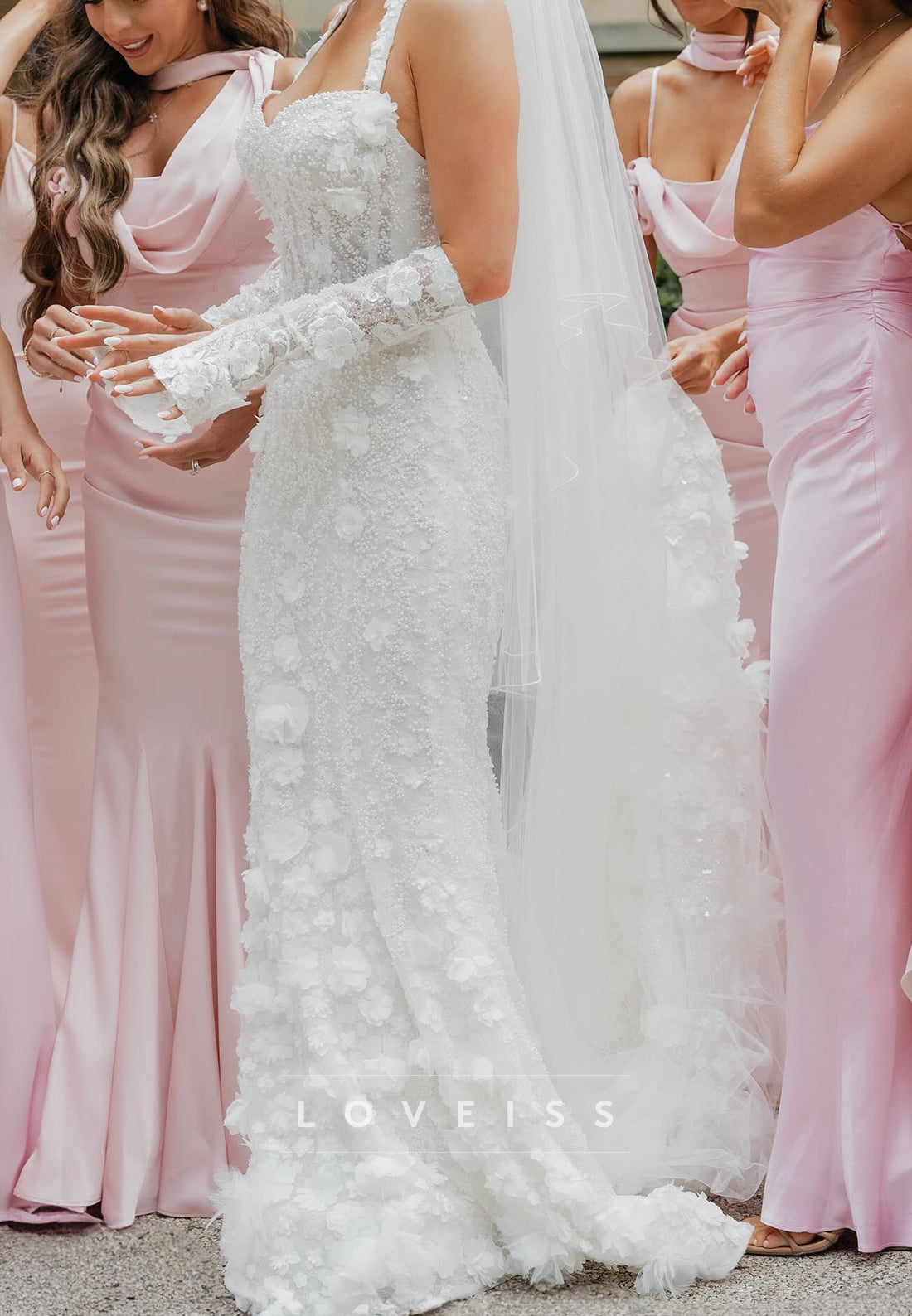 Sweetheart Halter Floral Embellished Beaded Mermaid Wedding Dress