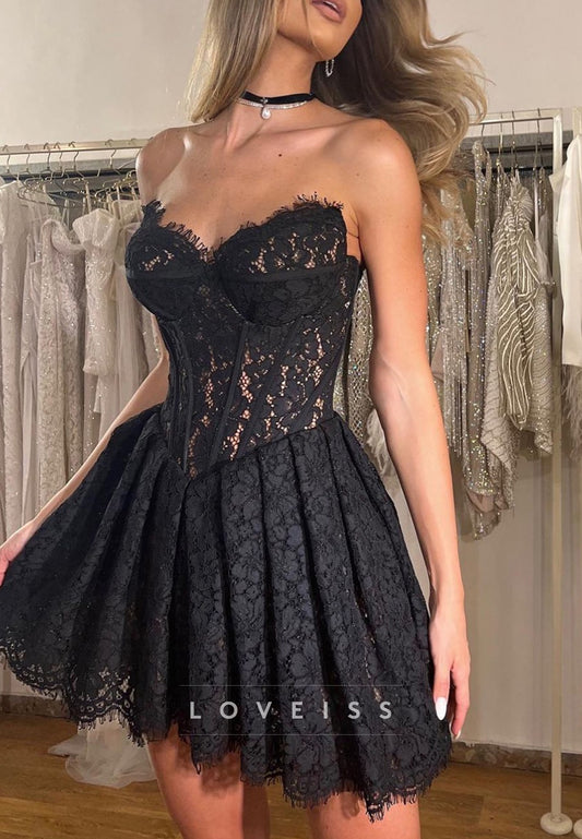 Sweetheart Lace Appliques A-Line Short Party Homecoming Dress