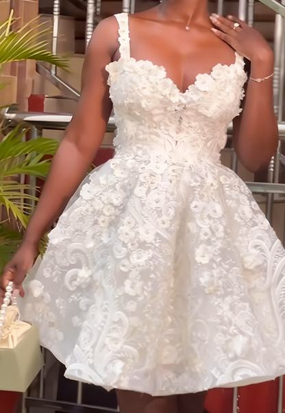 Sweetheart Lace Appliques A-Line Short Wedding Dress