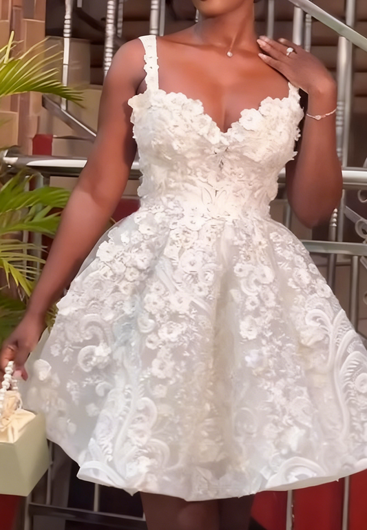 Sweetheart Lace Appliques A-Line Short Wedding Dress