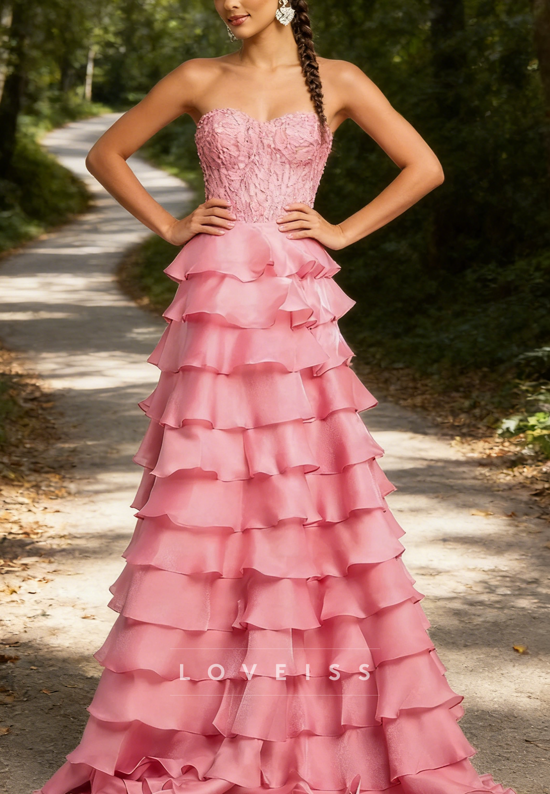 Sweetheart Lace Appliques Chiffon Tiered A-Line Prom Dress