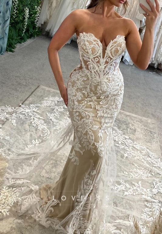 Sweetheart Lace Appliques Fitted Mermaid Wedding Dress