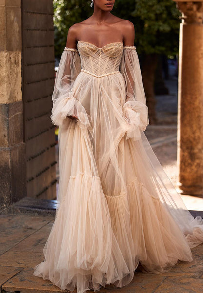 Sweetheart Long Sleeves Tulle A-Line Wedding Ball Gown Dress