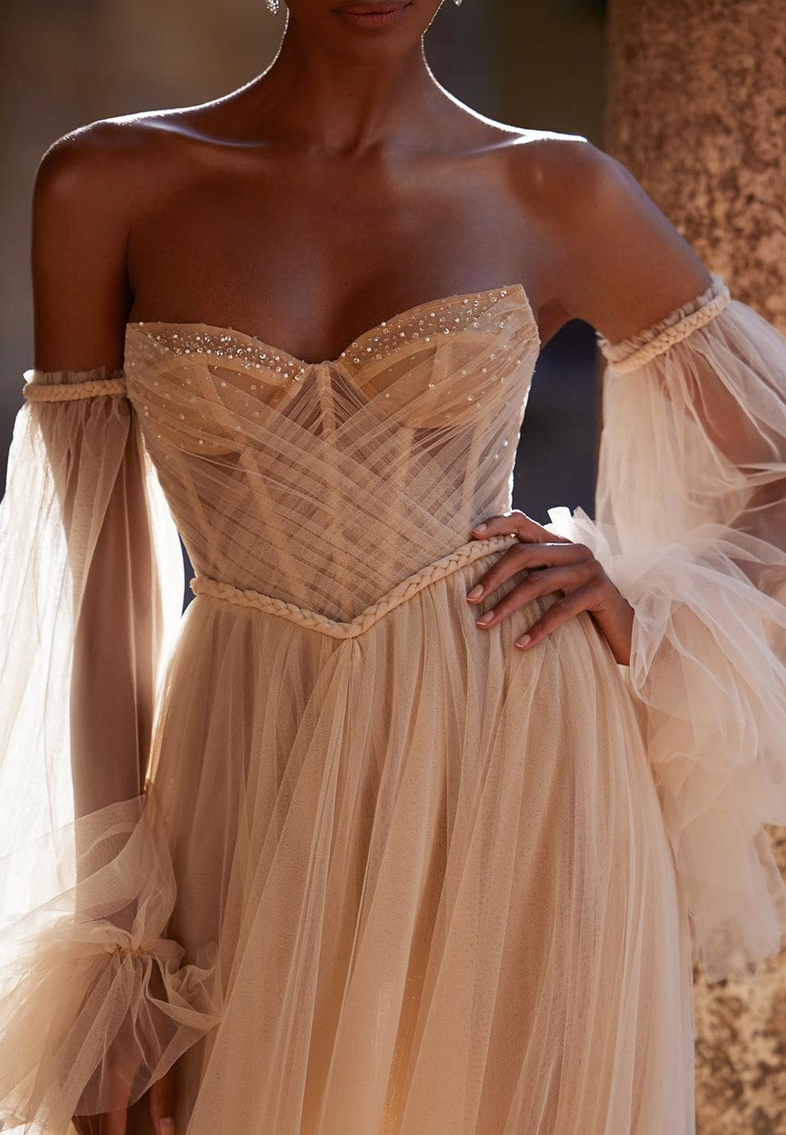 Sweetheart Long Sleeves Tulle A-Line Wedding Ball Gown Dress