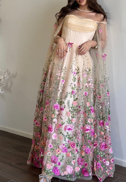 Sweetheart Long Sleeves Appliques A-Line Evening Dress