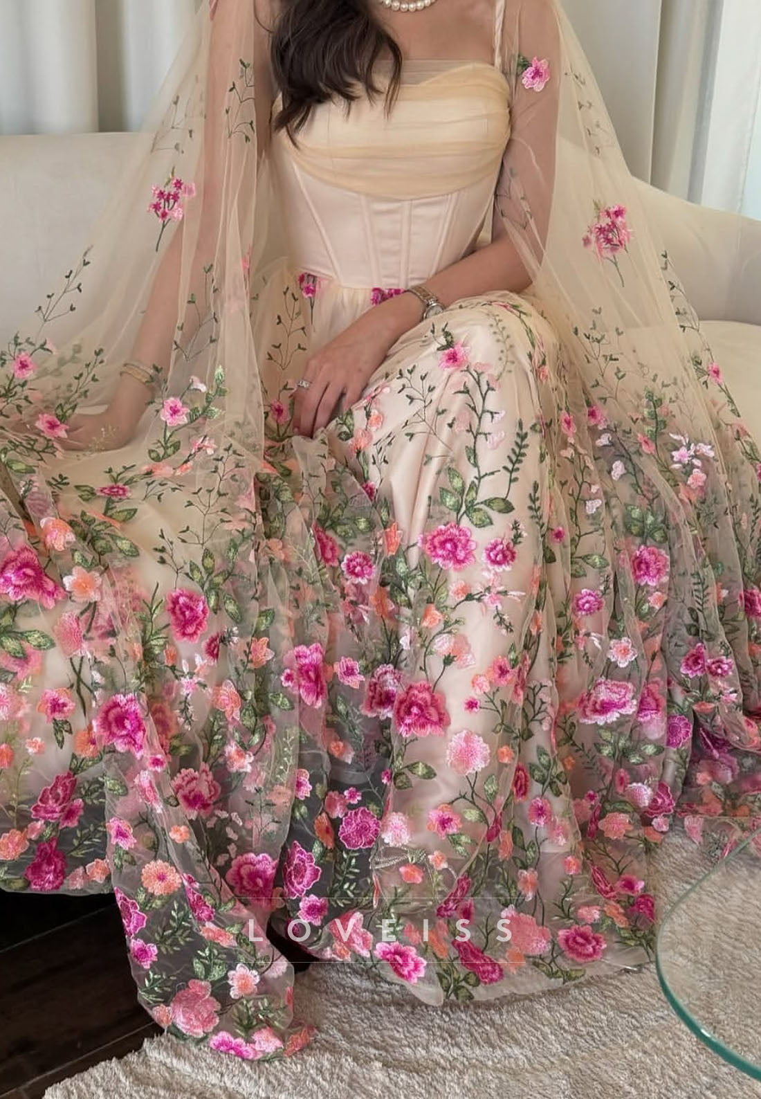 Sweetheart Long Sleeves Appliques A-Line Evening Dress