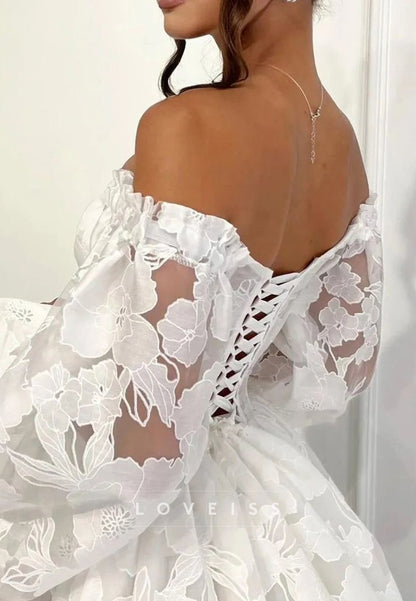 Sweetheart Long Sleeves Appliques A-Line Wedding Dress
