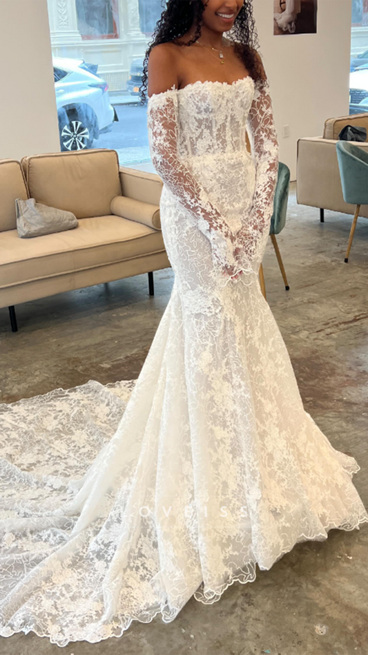 Sweetheart Long Sleeves Appliques Mermaid Wedding Dress