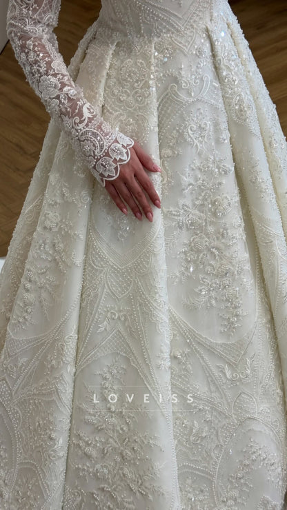 Sweetheart Long Sleeves Lace Appliques A-Line Wedding Dress