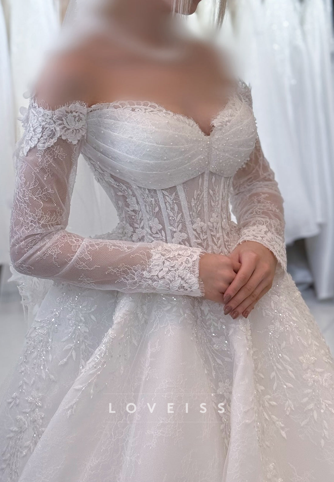 Sweetheart Long Sleeves Lace Appliques A-Line Wedding Dress
