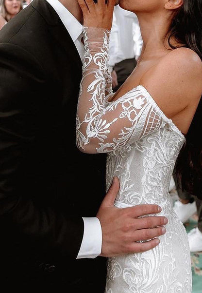 Sweetheart Long Sleeves Lace Appliques Mermaid Boho Wedding Dress