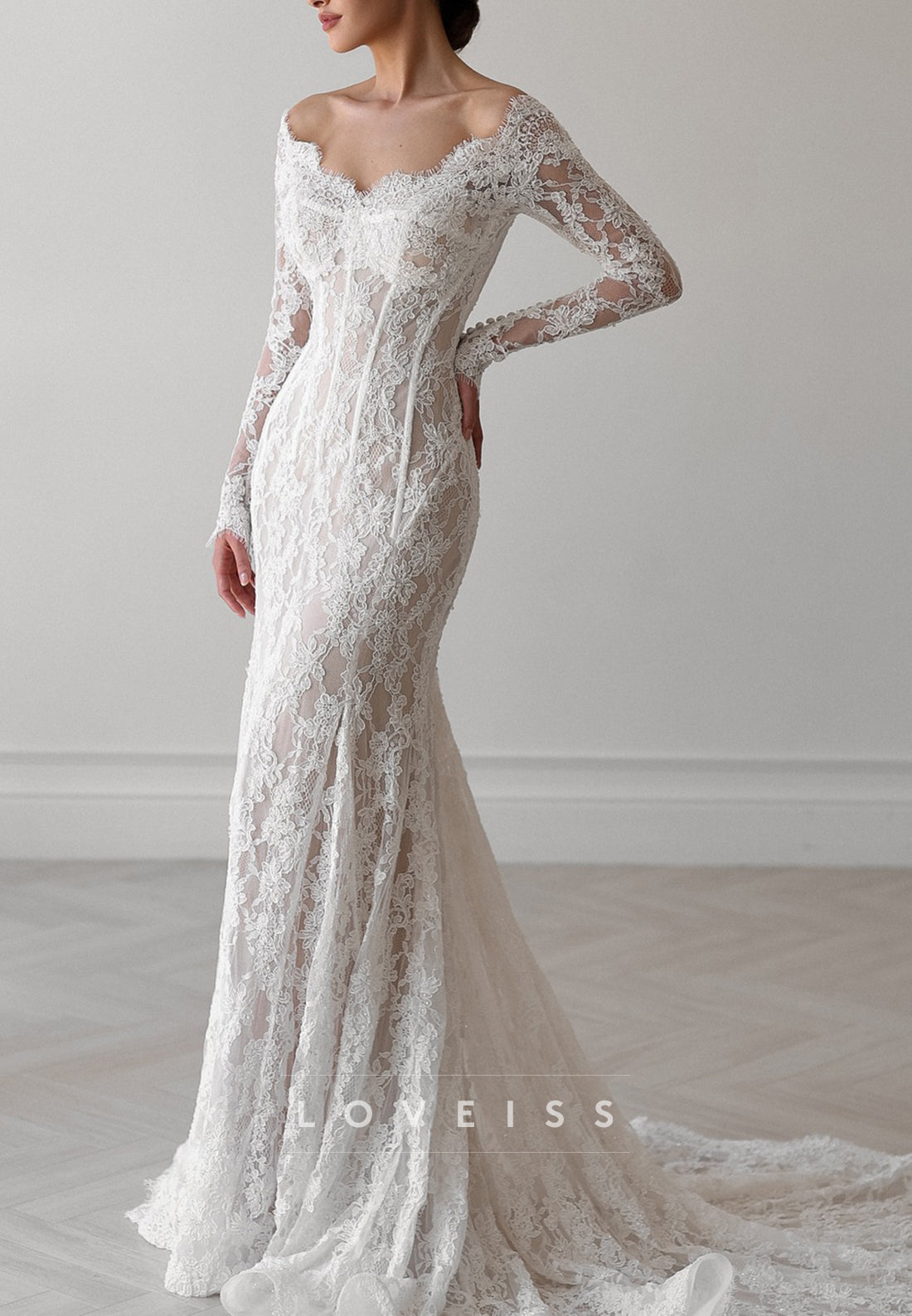 Sweetheart Long Sleeves Lace Appliques Mermaid Wedding Dress