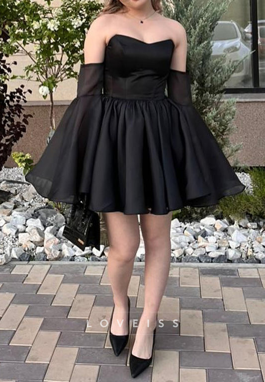 Sweetheart Long Sleeves Pleated A-Line Party Homecoming Dress