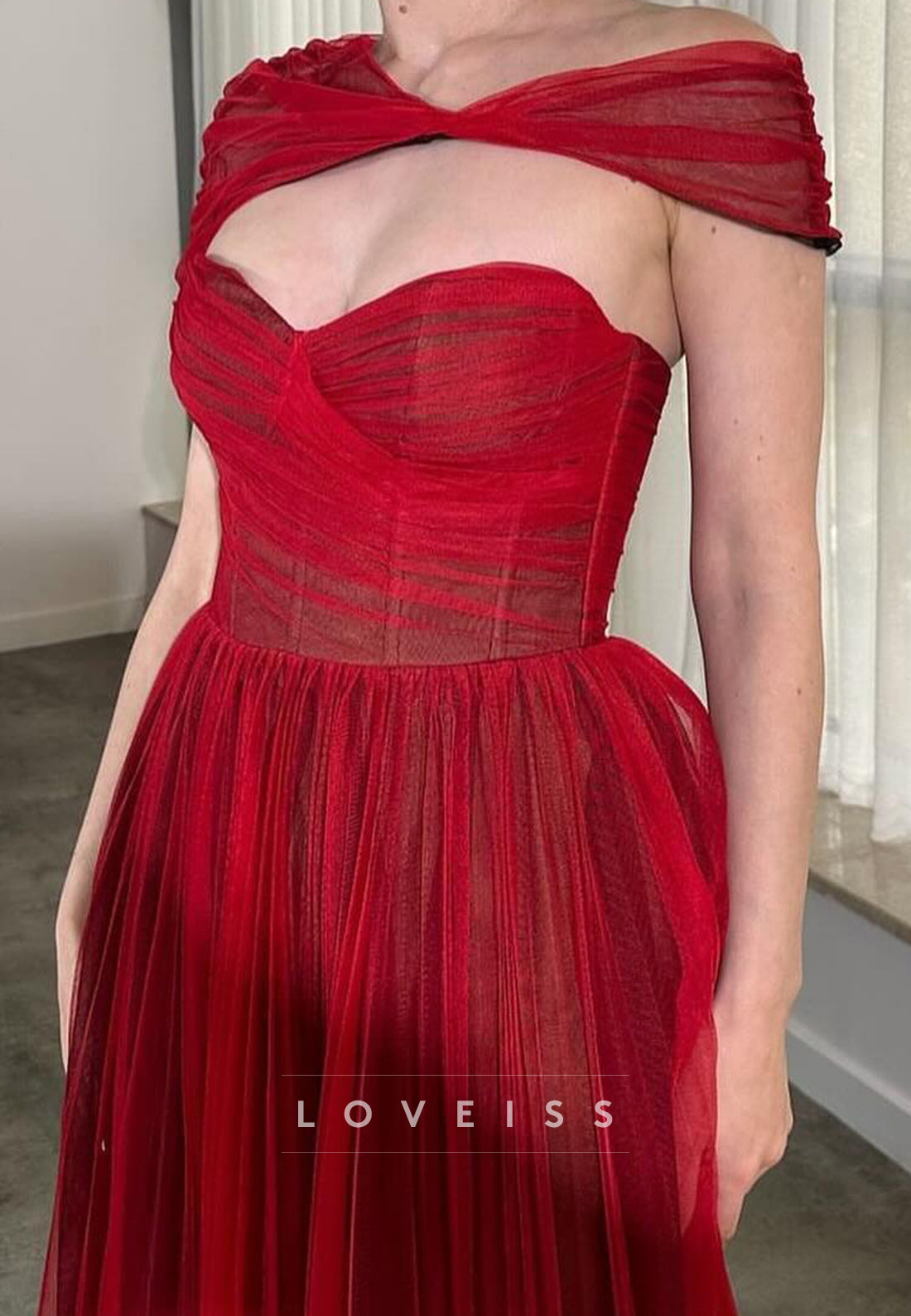 Sweetheart Pleated A-Line Sleeveless Red Prom Dress