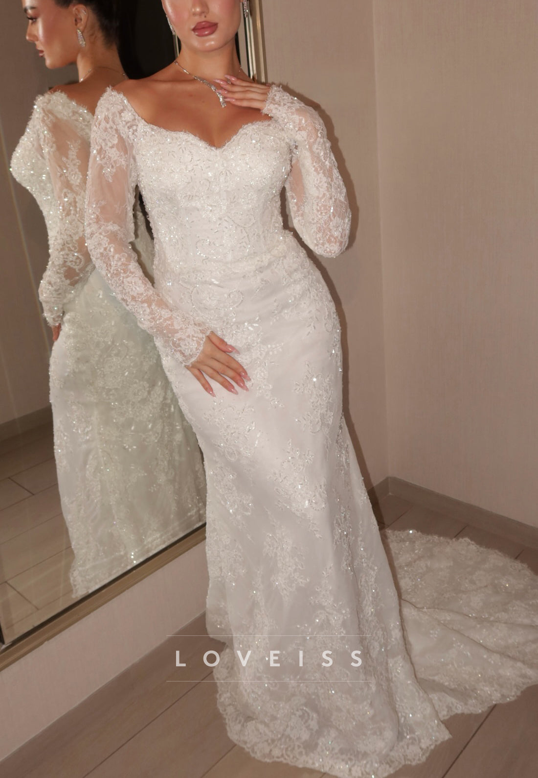 Sweetheart Sequins Appliques Long Sleeves Mermaid Wedding Dress