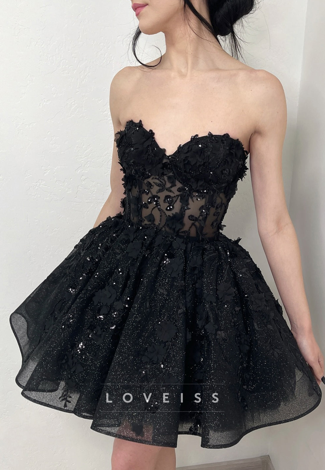 Sweetheart Sequins Appliques Short Black Wedding Dress – Loveiss