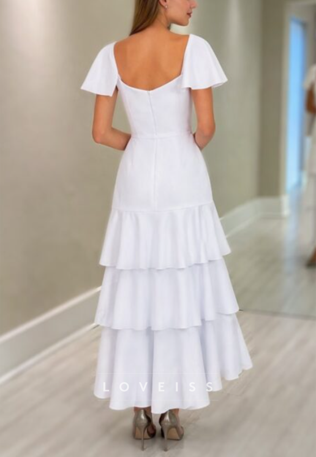 Sweetheart Short Sleeves Tiered A-Line Wedding Dress