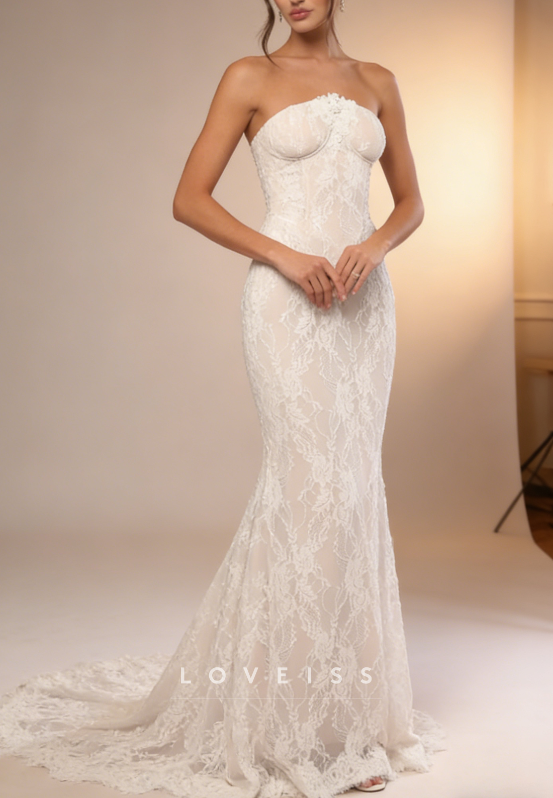 Sweetheart Sleeveless Appliques Lace Mermaid Wedding Dress