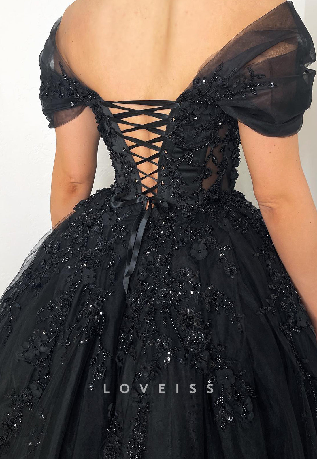 Sweetheart Sleeveless Appliques Tulle A-Line Black Wedding Dress