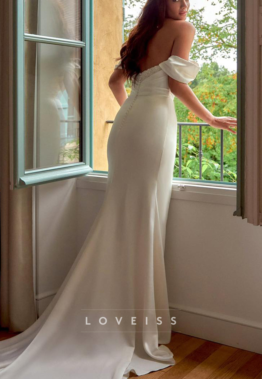 Sweetheart Sleeveless Beaded Sleek Mermaid Wedding Dress