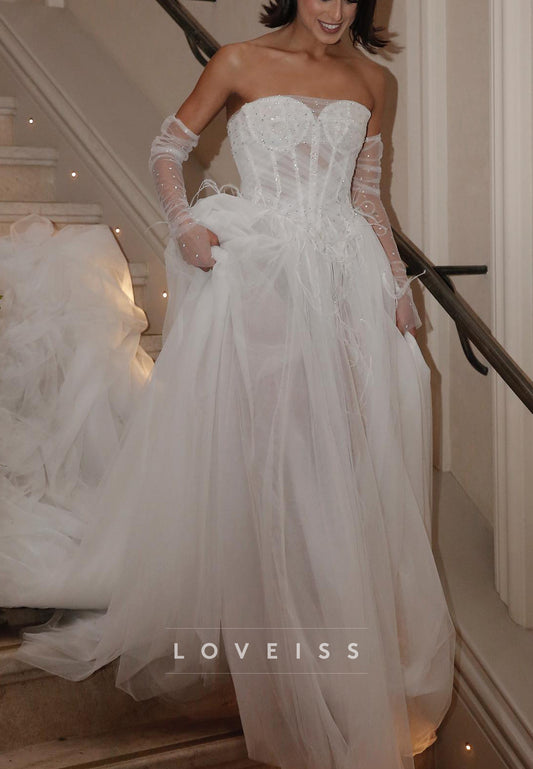Sweetheart Sleeveless Feathered Tulle A-Line Wedding Dress