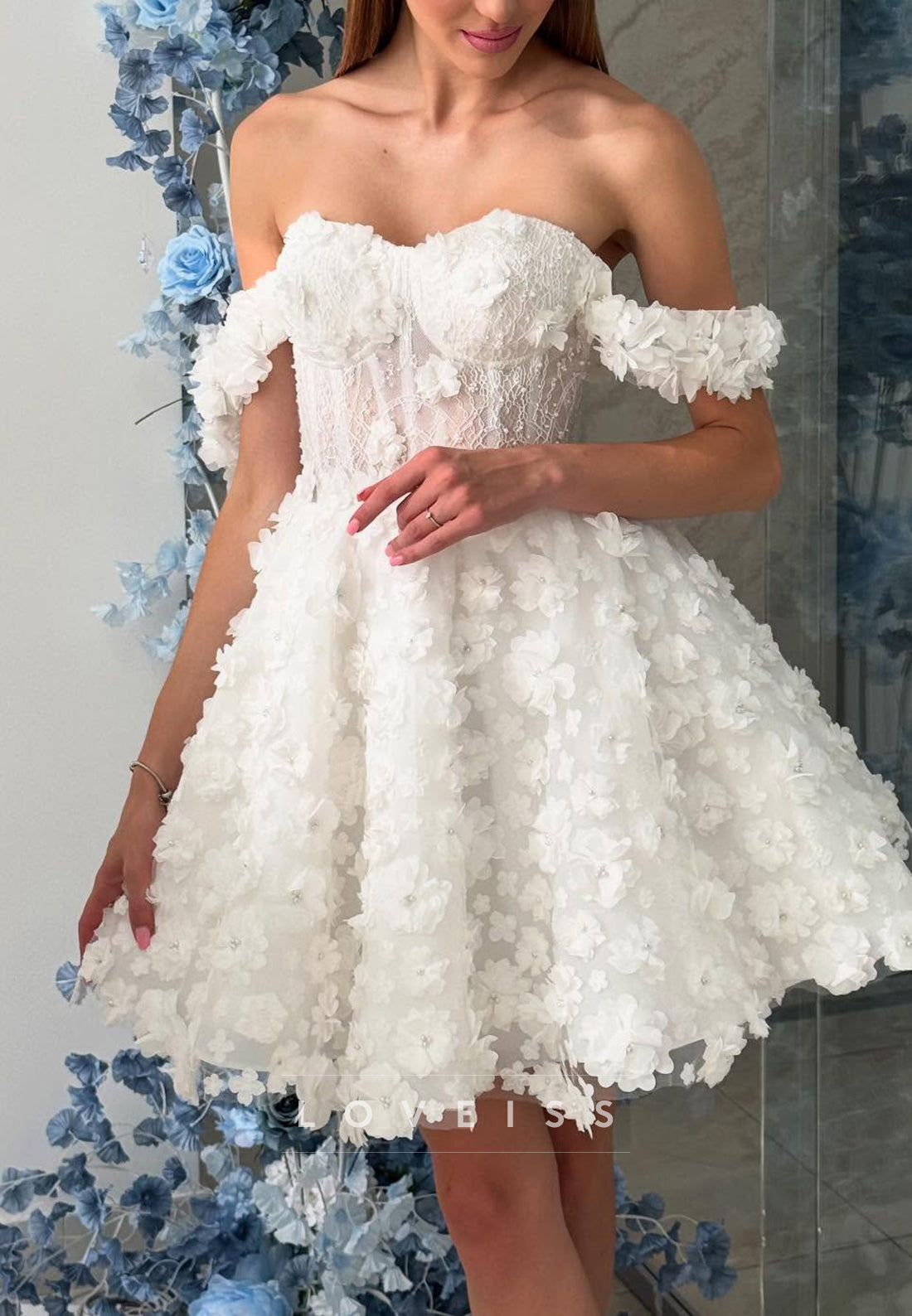 Sweetheart Sleeveless Floral Embellished Short A-Line Wedding Dress