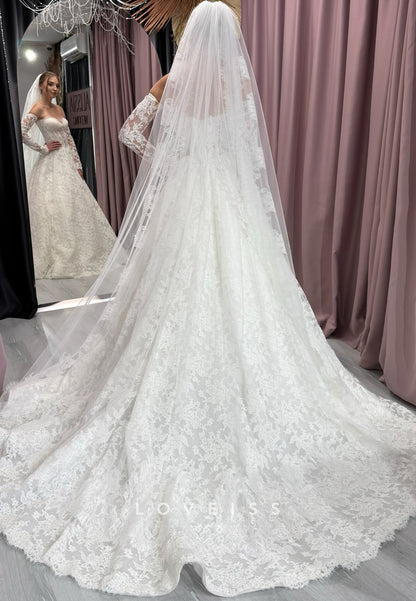 Sweetheart Sleeveless Lace Appliques A-Line Wedding Dress