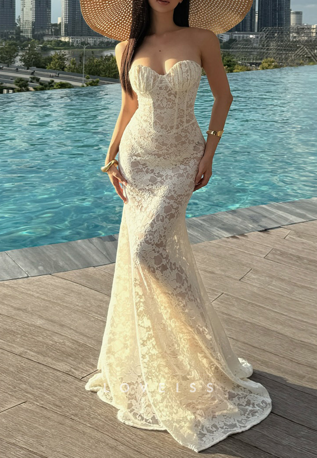 Sweetheart Sleeveless Lace Appliques Mermaid Wedding Dress