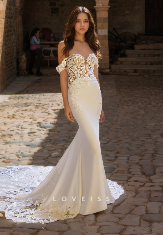 Sweetheart Sleeveless Lace Appliques Sleek Mermaid Wedding Dress