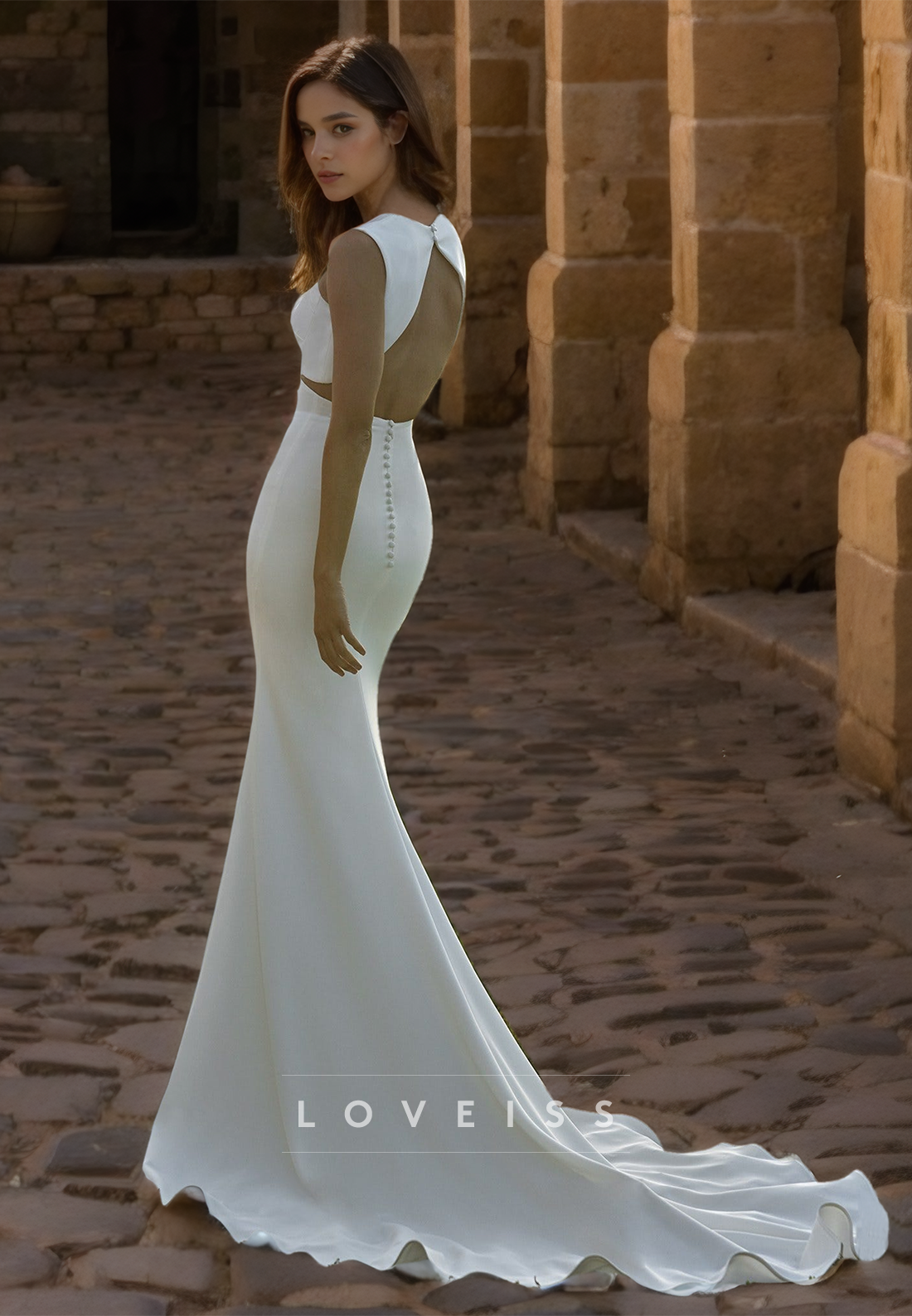 Sweetheart Sleeveless Sleek Fitted Mermaid Beach Wedding Dress