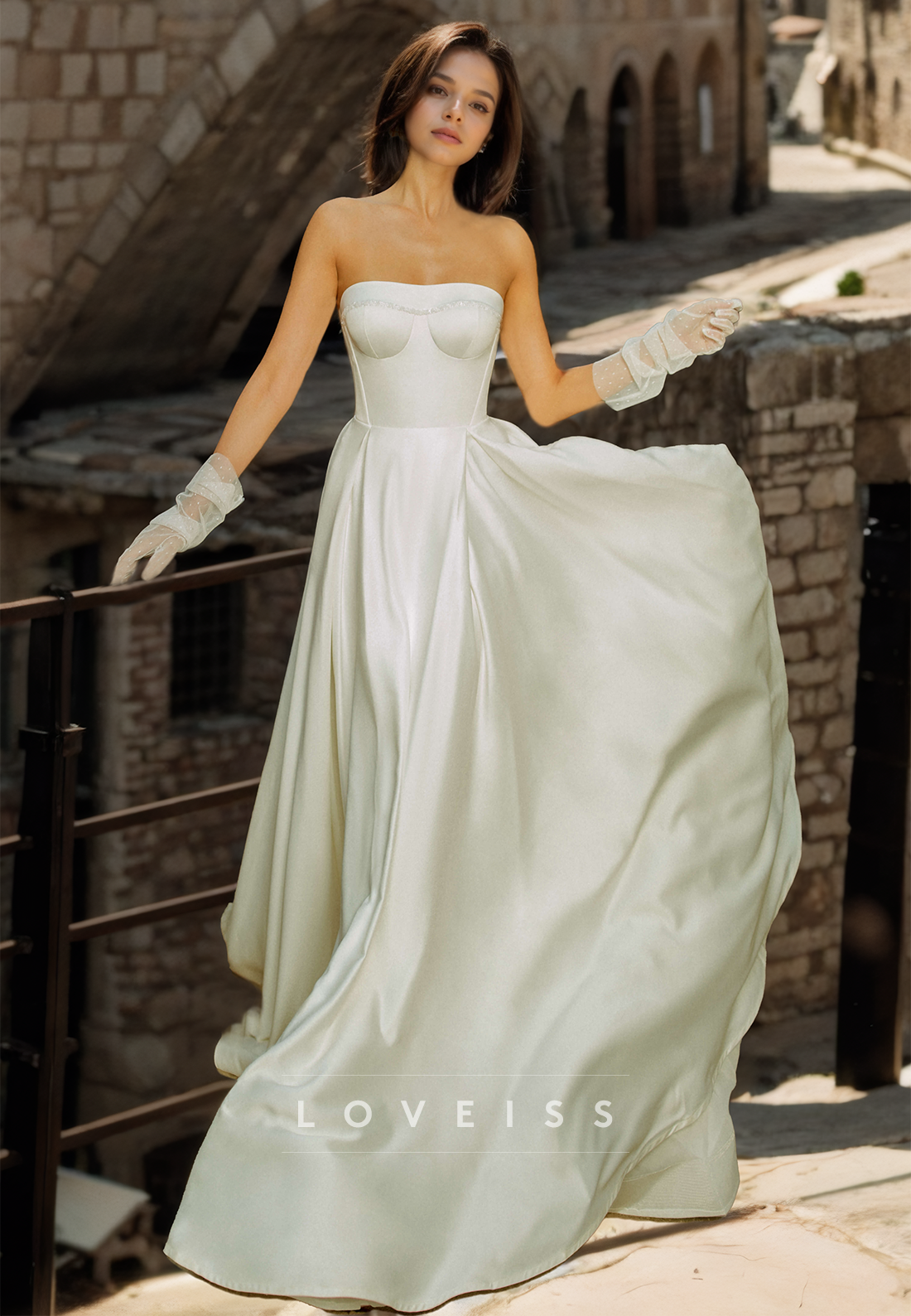 Sweetheart Sleeveless Sleek Pleated A-Line Wedding Dress