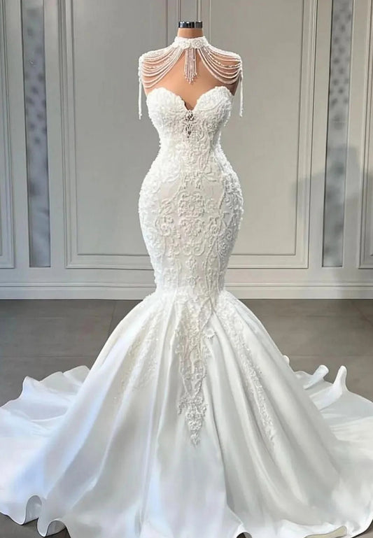 Sweetheart Sleeveless Sparkly Appliques Pleated Mermaid Wedding Dress