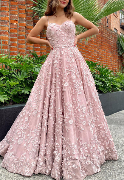 Sweetheart Spaghetti Straps Appliques A-Line Prom Dress
