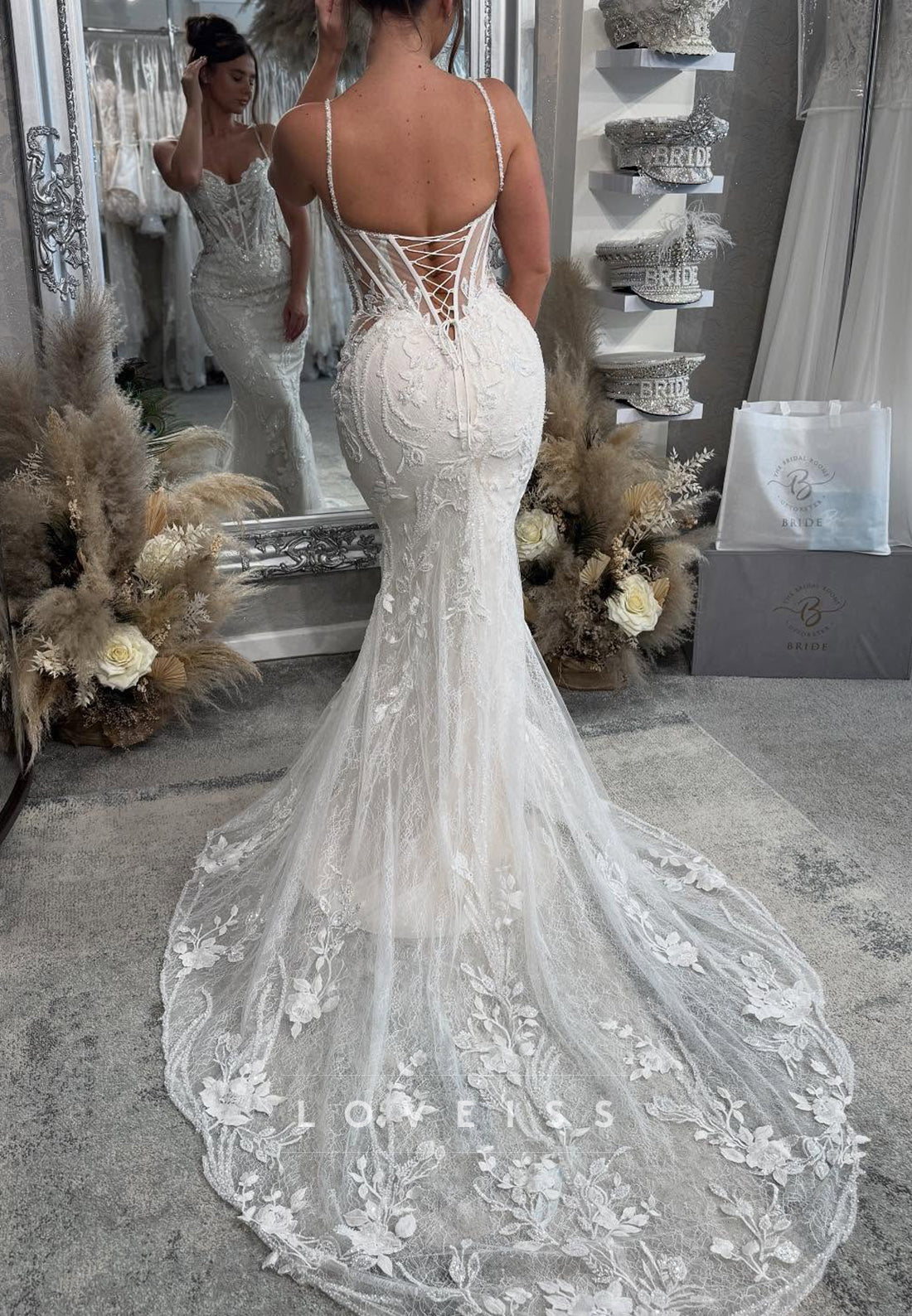 Sweetheart Spaghetti Straps Appliques Mermaid Wedding Dress