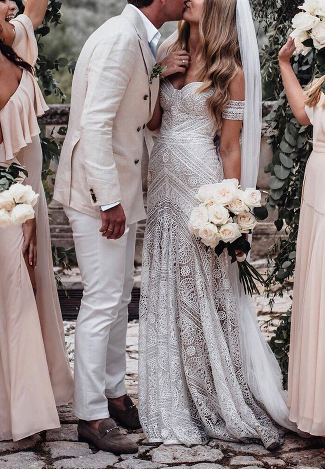 Sweetheart Strapless Lace Appliques Mermaid Boho Wedding Dress